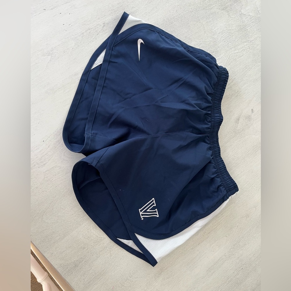 Nike girls shorts